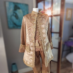 Georgian 1700s Mens beige  suit , Long Tailcoat,  Frock Coat, Colonial cosplay, 18th century gentlemen, Masquerade Ball, Carnival costume