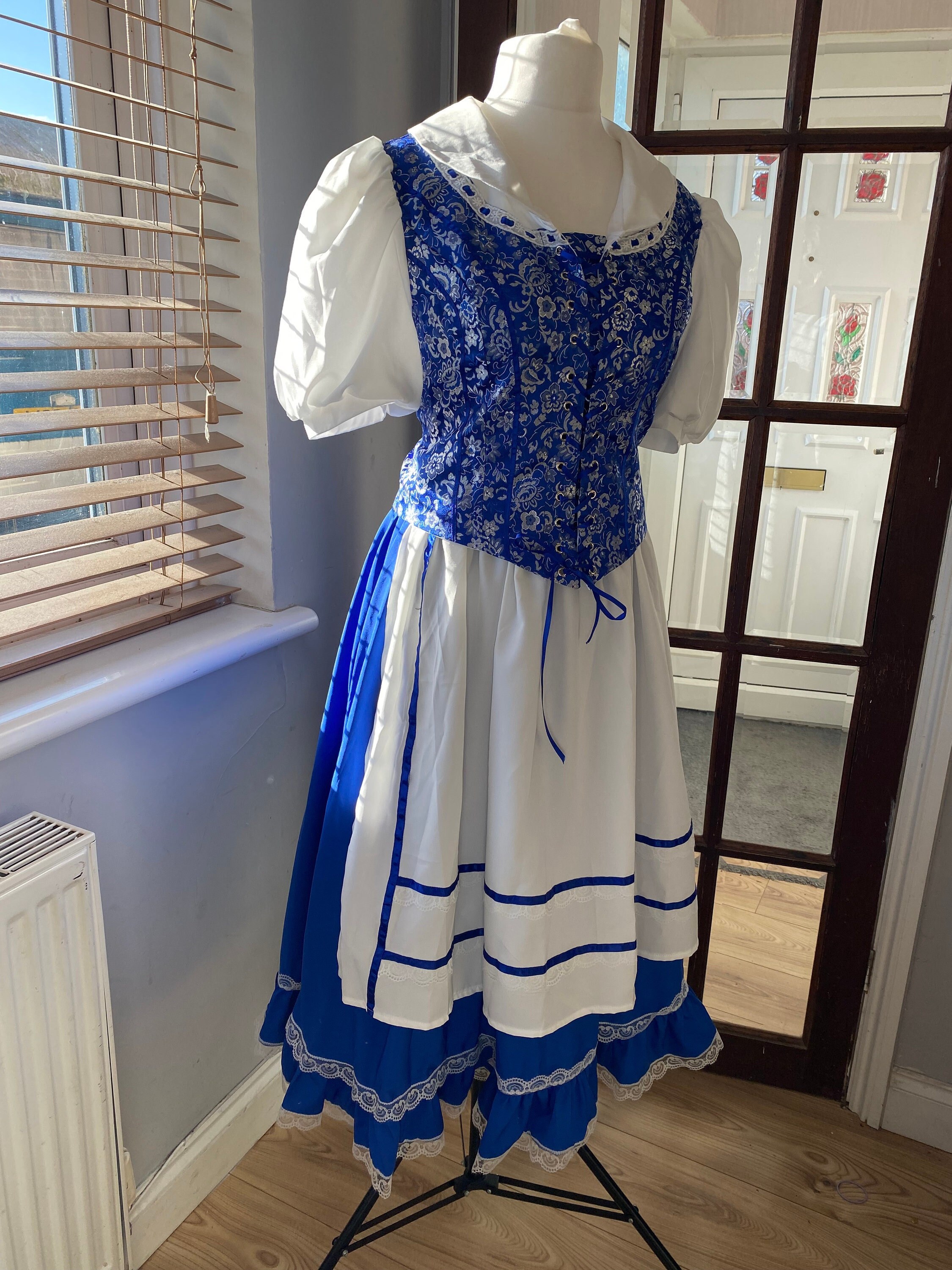 Village belle costume cheap