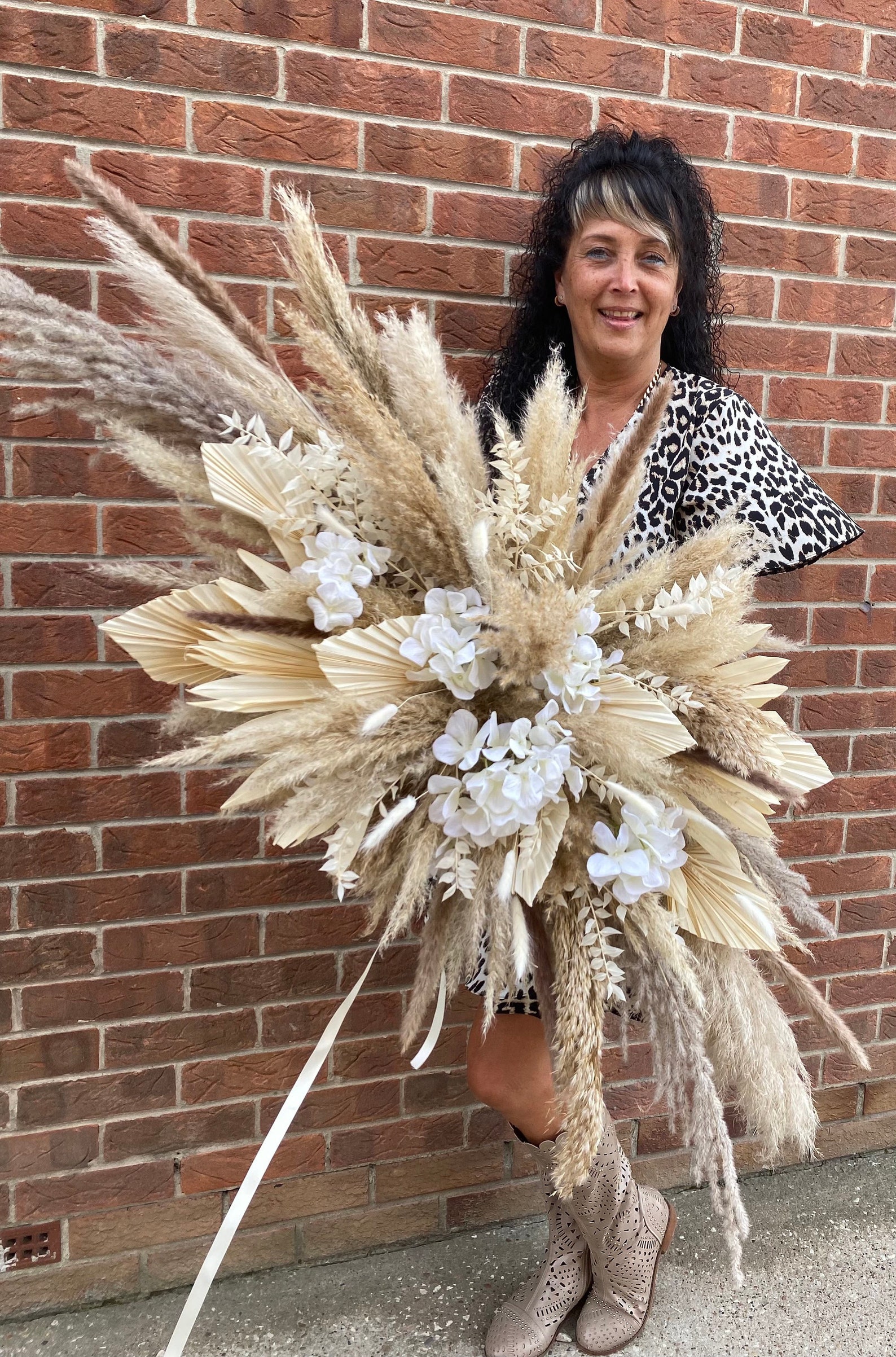 Xxl 100cm Pampas Swags and Arches Wall Decor Salon Decor Etsy