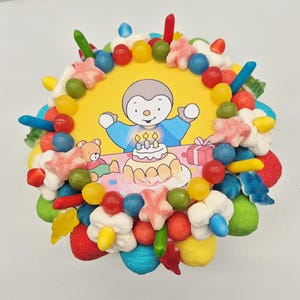Gâteau de bonbons Tchoupi Anniversaire enfant disque cartonné 3 étages personnalisé fait main
