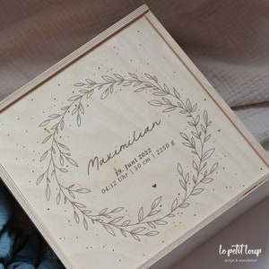 Personalized baby memory box | Memory box wreath | Keep memories | Wooden box child decoration | Gift for birth