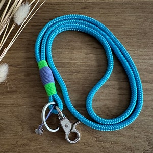 Schlüsselband Summer Vibes aus Tau Ausweisband Schlüsselanhänger mit Karabiner und Schlüsselring neon bunt mit Charm Anhänger 2 blau-grün-lila