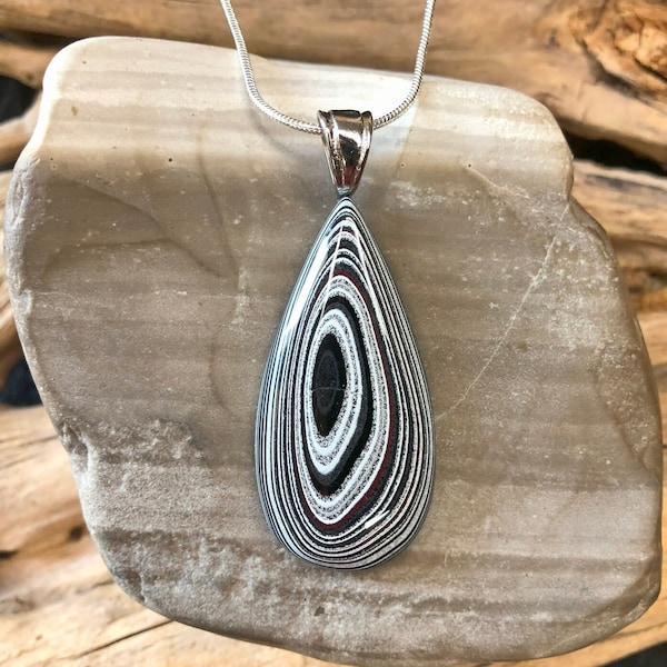 Handcrafted Sparkly Fordite Teardrop Necklace - A Dazzling Tribute to Automotive History - Motor City Gem Collection