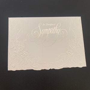 Dans la plus profonde carte de voeux de sympathie