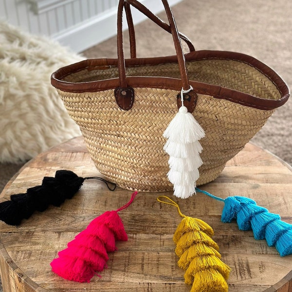 Tassel pom pom for handbags, Mexico pom tassel bag charm, Mexico tassel purse charm, Pom Pom tassel bag accessory, Gifts for guests