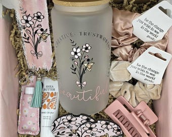 March Birthday Flower Gift Box for Women, Birth Month Idea for Mom, Make Your Own Birthday Set, Birth Flower Coffee Cup for Best Friend Gift