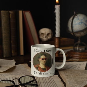 Julius Caesar - I Came. I Saw. I Caffeinated - Funny History Mug 画像 2