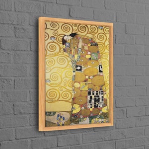 Kiss Wall Art, Reproduction Canvas Art, Klimt Wall Art, Couple Canvas, Kiss Painting, Austrian Symbolist Art, Famous Wall Art, Classic Table