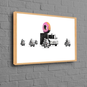 Grafiti de donuts, arte de protección de donuts, obra de arte en pintura, póster de donut rosa, lienzo callejero, donut impreso de Banksy, pintura de grafiti de Banksy,