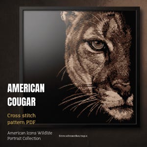 Op de afbeelding: Een ingelijst kruissteekpatroon PDF met een gedetailleerd portret van een Amerikaanse poema in sepiatinten tegen een zwarte achtergrond. De tekst luidt AMERICAN COUGAR, Cross stitch pattern PDF, American Icons Wildlife Portrait Collection en STITCHSTORYBOUTIQUE.