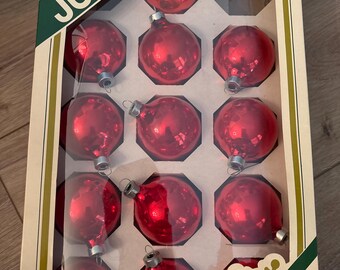 Red ornament, red ball ornaments, red Christmas tree, Vintage Christmas Glass Ornaments,Red Glass Balls in Original Box,