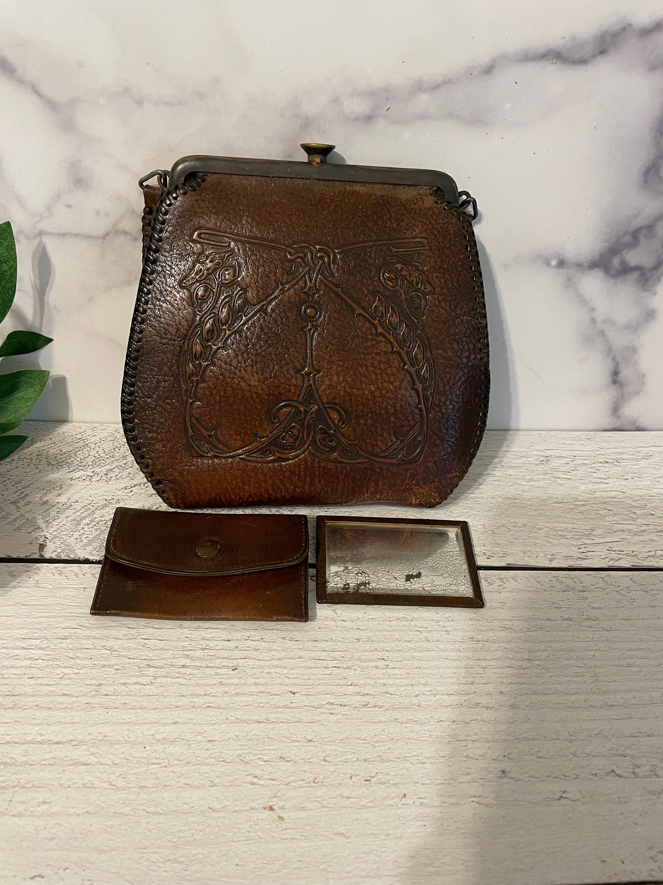 Leather Bags for men and women – Vintage Leather Sydney