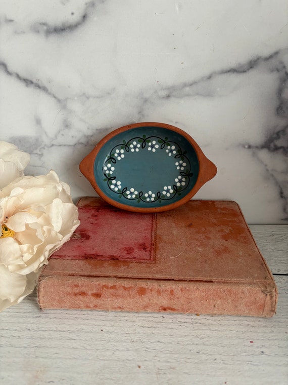 Vintage Catch All Dish, Vintage Ring Dish, Vintage Soap Dish, Red Clay Soap Dish, Blue Soap Dish, Hand Painted Soap Dish