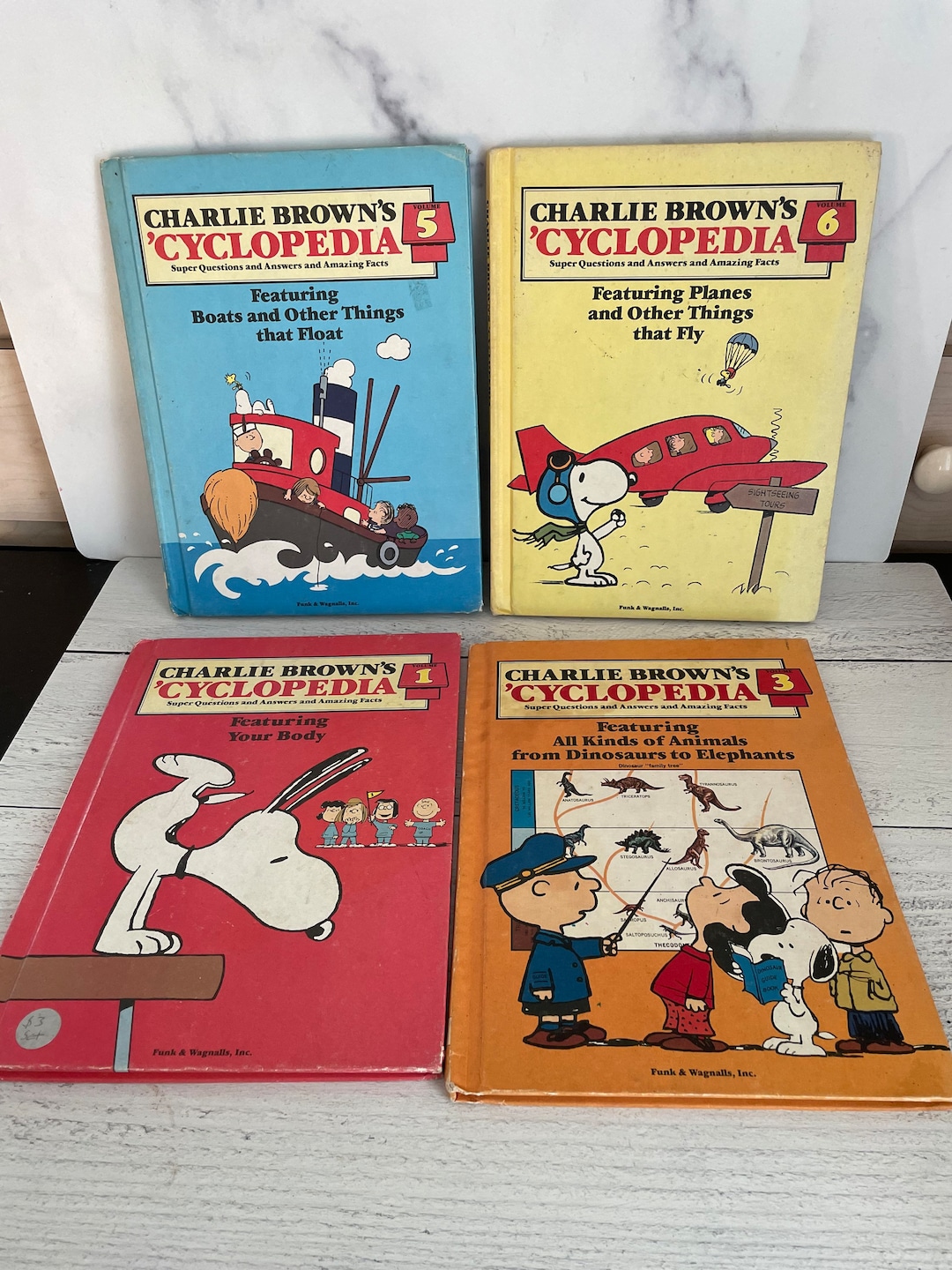 Charlie Brown Book, Charlie Brown's 'cyclopedia, Childrens Encyclopedia