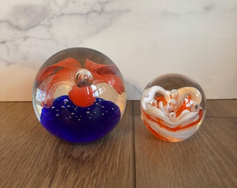 Glass Paperweight, Floral Glass Decor, Vintage Flower Decor, Art Glass Flower, Blown Glass Paperweight, Vintage Paperweight
