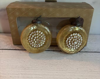 gold ornament, gold ball ornaments, glitter ornament, gold Christmas tree, dillards ornament, yellow glass ornament, jewel ornament,