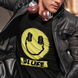 Dj Gift - Dj life cool t shirt DJ Headphones Funny Men&#39;s Tshirt Headphone Smiling Music Rave Dj Club Birthday Gift Tshirt Smiley Emoji