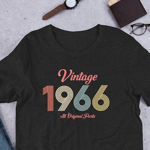 Geburtstag T-Shirt 1966 Shirt 1966 Geburtstagsgeschenk Geburtstagsgeschenk Party 57 Jahre alt Tshirt Limitierte Auflage Legende Shirt