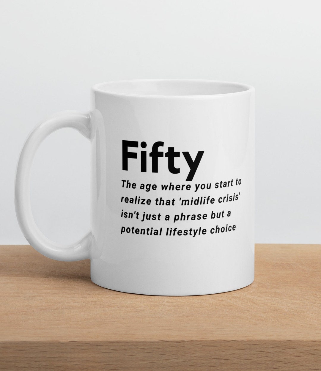 YHRJWN - Tazza da caffè per il 50° compleanno per uomini e donne, tazza da caffè con dito medio I Am 49 Plus, divertente idea regalo di compleanno per amici, papà e
