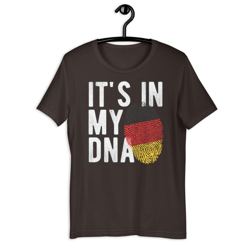 Proud of my roots: Germany shirt with DNA motif and flag - perfect dad  gift for football fans "