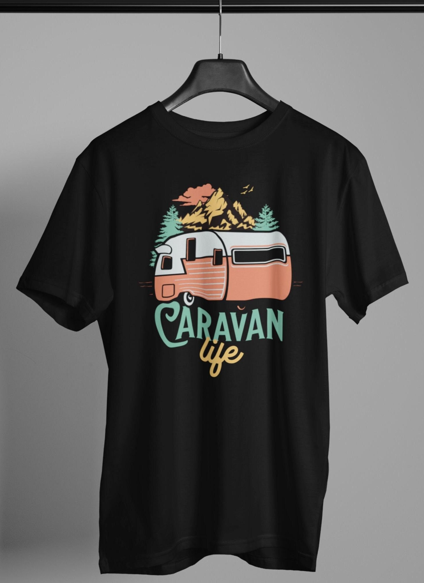 Caravan Lover Tshirt -  UK