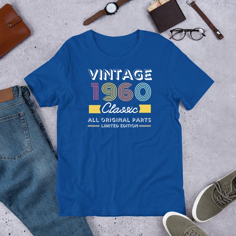 63 Year Old 1960 Birthday T Shirt Born in the 60s Vintage Tee Classic ...