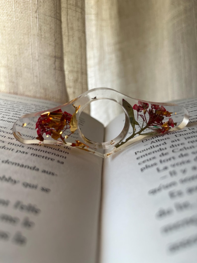 Unique Flower and Gold Leaf Resin Reading Ring Handmade for Reader or