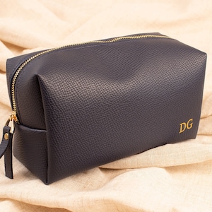 Sac personnalisé pour homme et garçon d'honneur : le cadeau de mariage parfait pour le marié moderne et son équipe