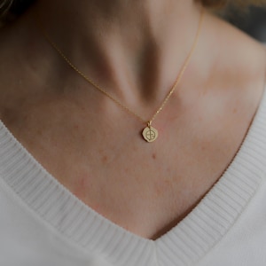 Collar de letra especial de plata, regalo único, regalo de cumpleaños, día de San Valentín