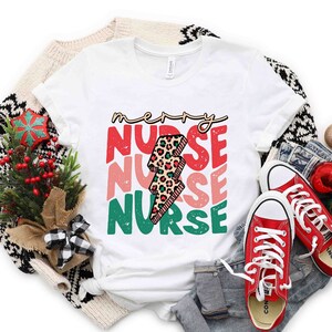 Retro Merry Nurse Christmas T-Shirt, Christmas Nursing School Shirt, Santa Gift For Nurses, Stethoscope Nurse Tee, Christmas Nursing Shirt