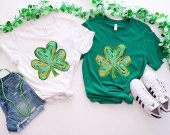 St Patrick's Four Leaf Clover Shirt, Watercolor St Patrick Tshirt, Vintage Retro St Patrick's Day, Shamrock Sweatshirt ,Gift For St Patricks
