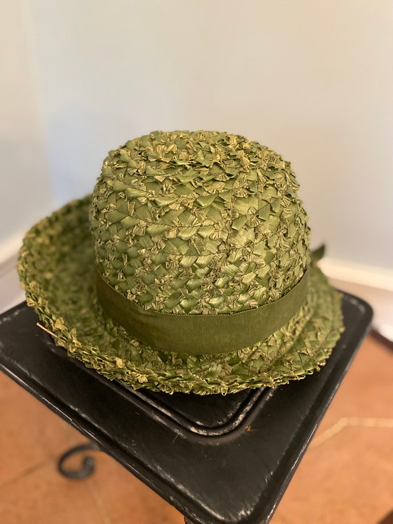 Spring Green in Your Step - image 2