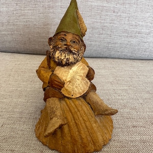 Tom Clark Gnome Shelley