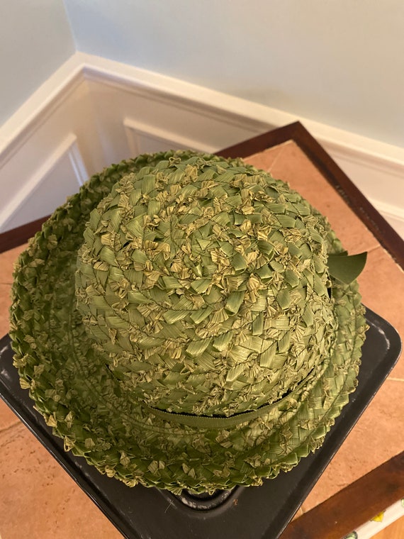 Spring Green in Your Step - image 3