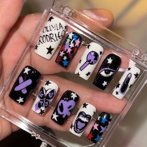 GUTS tour nails