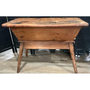 Antique 1800s French Provincial Dough Box Table Large 37&quot;x18&quot; Lid Legs Primitive