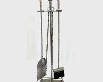 Juego de herramientas para chimenea de latón estilo MCM con forma de palo de golf, 4 piezas