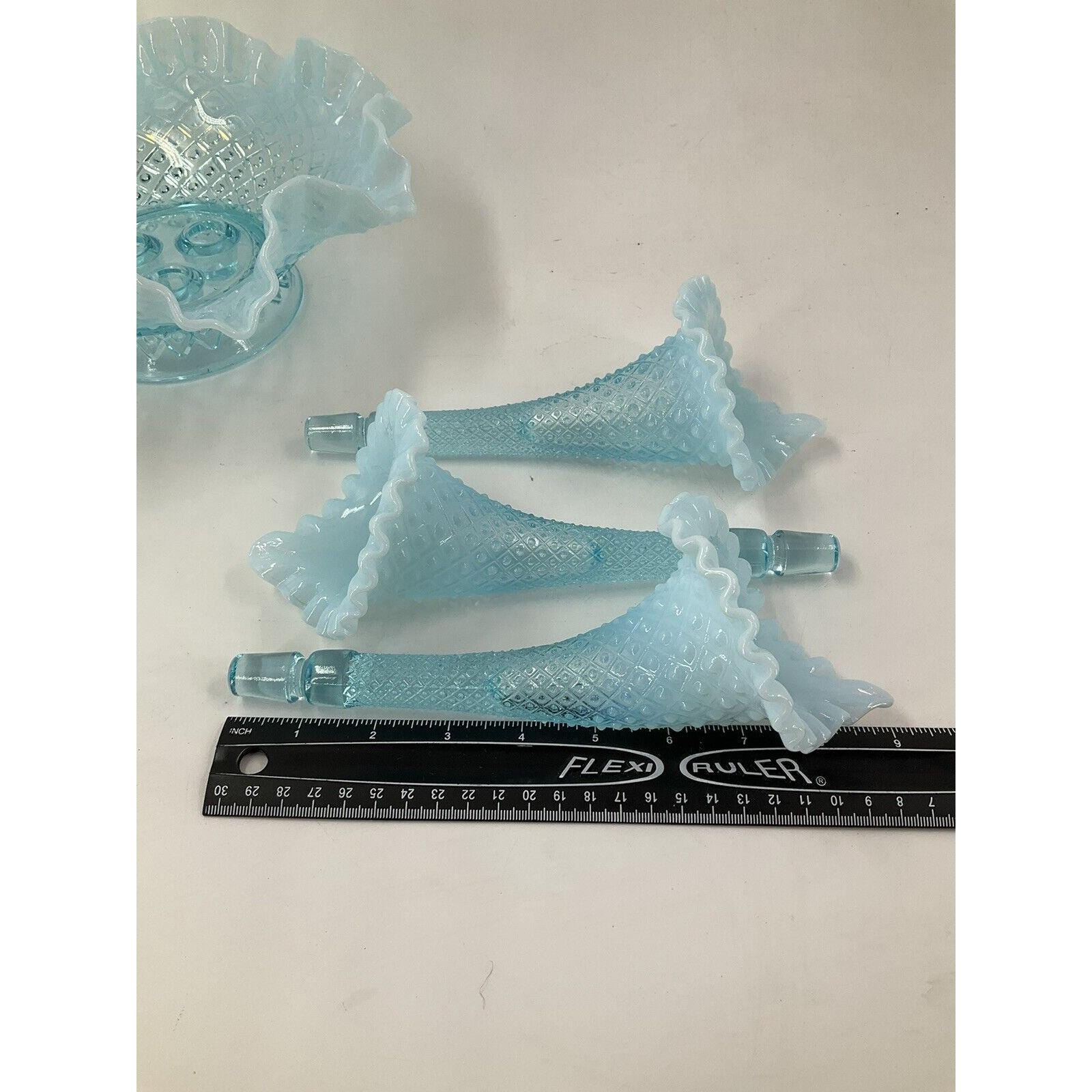 FENTON ガラス 10 インチ フラワー EPERGNE シーブルー オパールセント