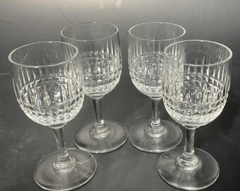 Baccarat Nancy likeurglazen set van 4, kristal, gesigneerd Baccarat Frankrijk