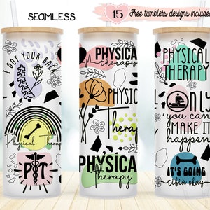 Puede incluir: Tres diseños diferentes para un vaso de fisioterapia. El primer diseño presenta una columna vertebral, un arcoíris y el texto "Te tengo la espalda". El segundo diseño presenta una flor, un corazón y el texto "Fisioterapia". El tercer diseño presenta a una persona recibiendo fisioterapia, un hueso y el texto "Va a ir tibia okay".
