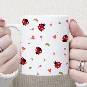 Mug coccinelle, sublimation numérique, mug 11 oz/15 oz, mug numérique PNG, joli design coccinelle, mug coccinelle