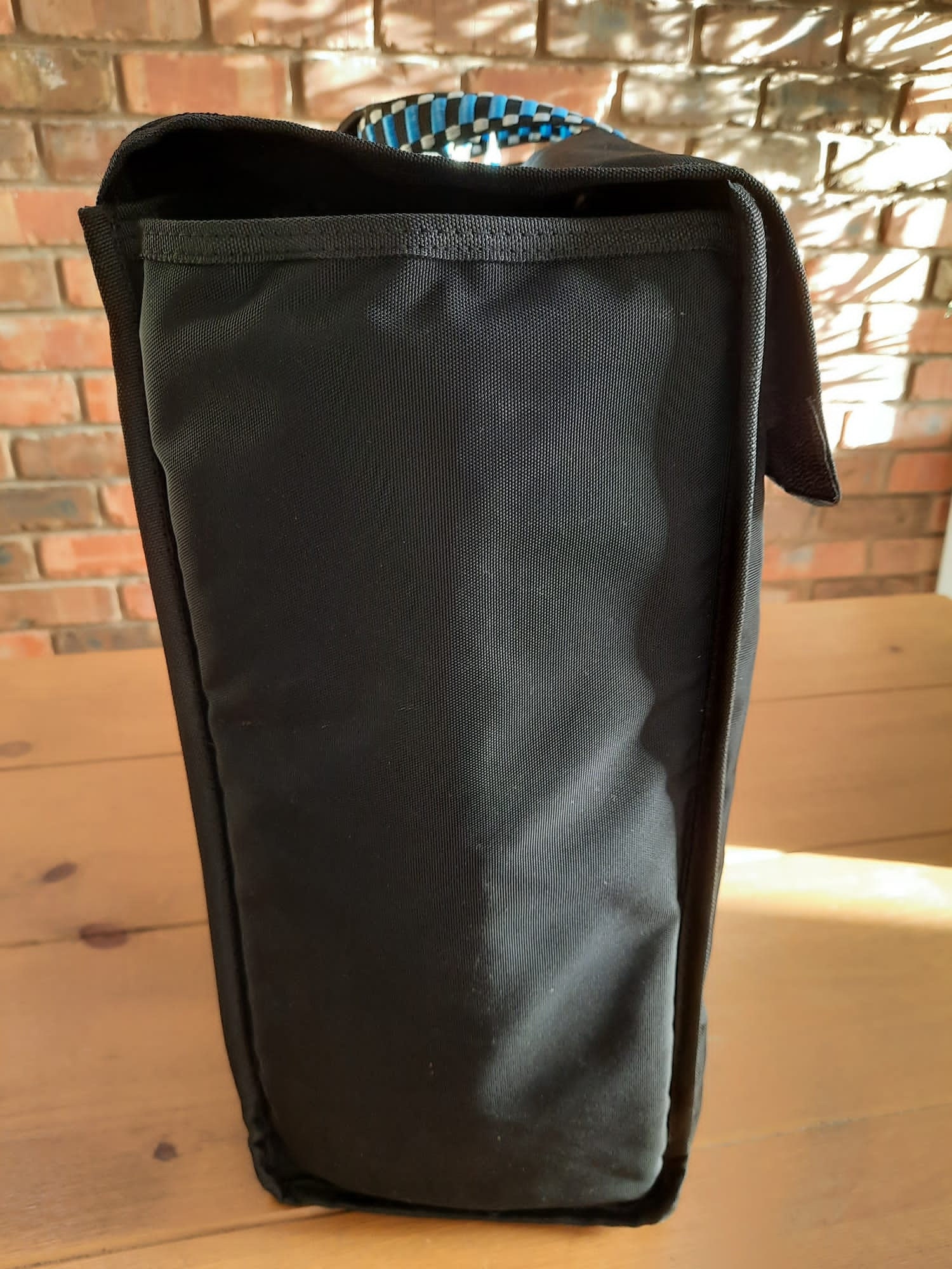 Sample Bag-holds up to 6 Kitchen Bedroom & Bathroom Doors 570mm X 397mm 