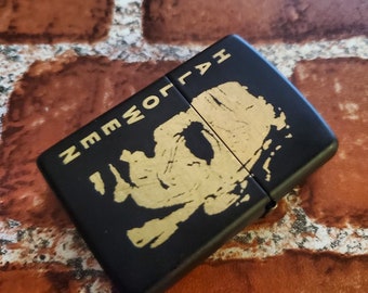 Halloween Engraved Matte Black Lighter: Spooky Gift