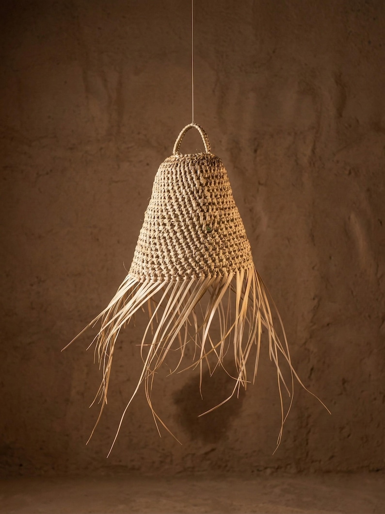 Suspension Luminaire Cloche en Feuille de Palmier - Abat-jour Bohème Naturel Fait Main - Éclairage Artisanal Marocain - Déco Méditerranéenne