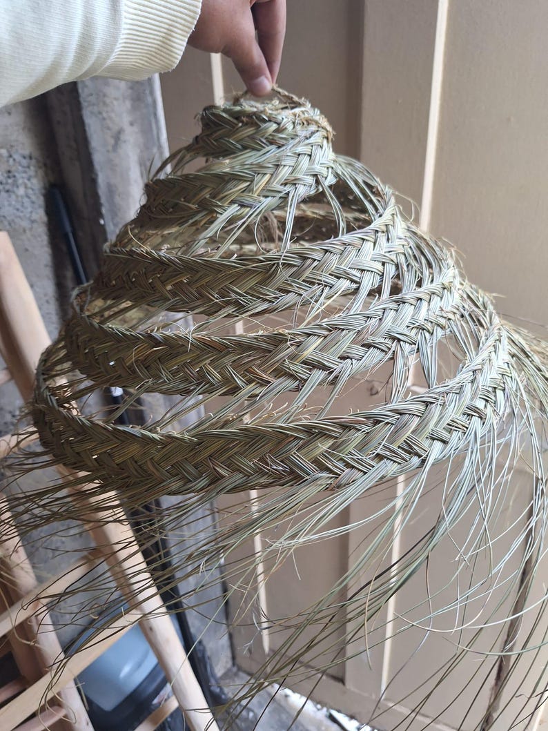 Marocain Spiral Openwork Suspension Artisanale