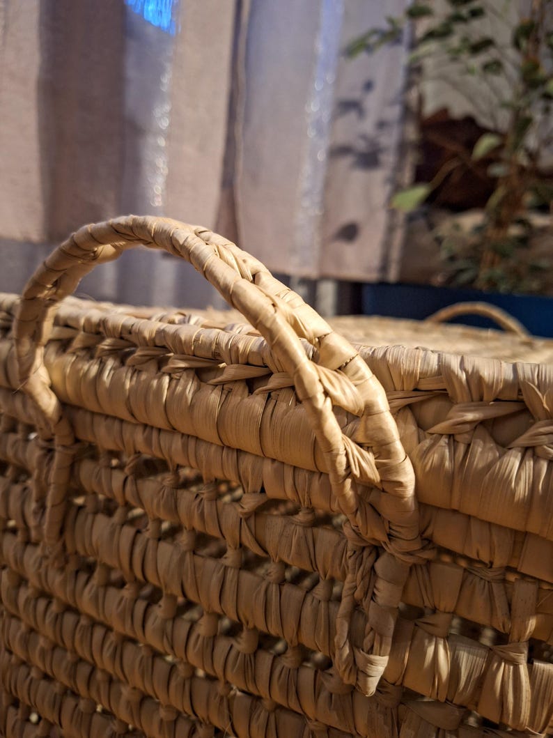 Malle de rangement artisanal en osier