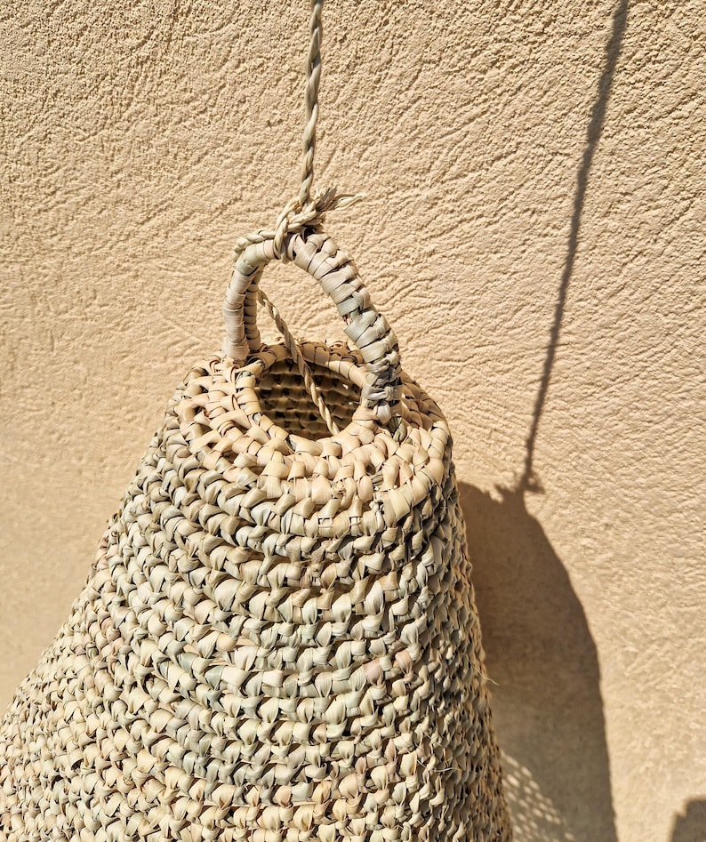 Suspension Conique Feuille de Palmier - Abat-jour Artisanal Naturel - Luminaire Bohème Fait Main