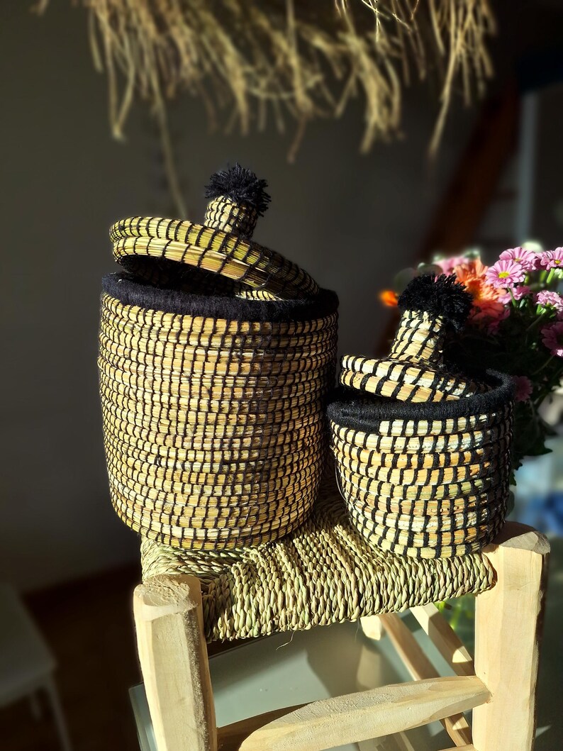 Panier artisanal berbère marocain avec couvercle