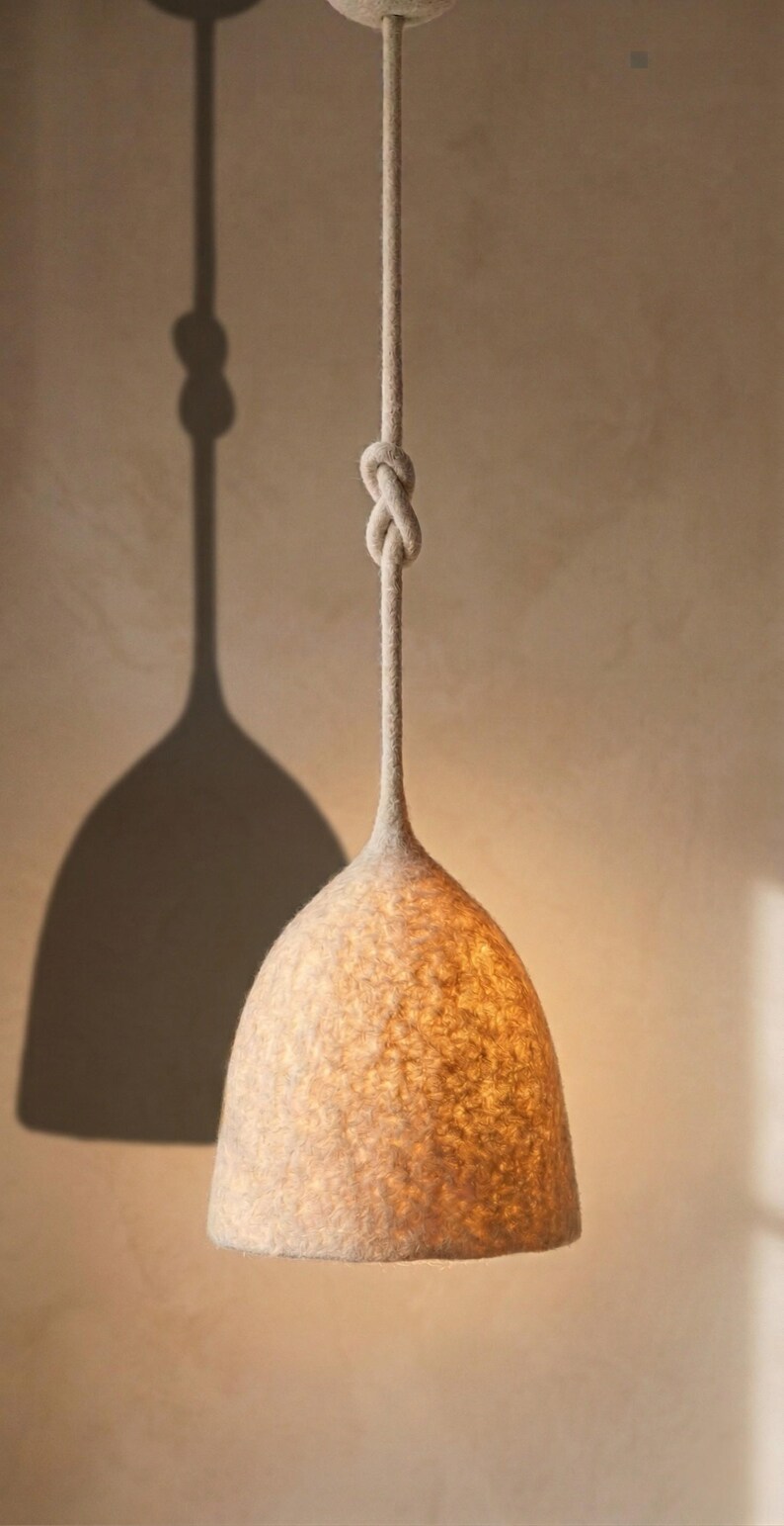 Suspension en Laine Feutrée Beige Fait Main Style Scandinave