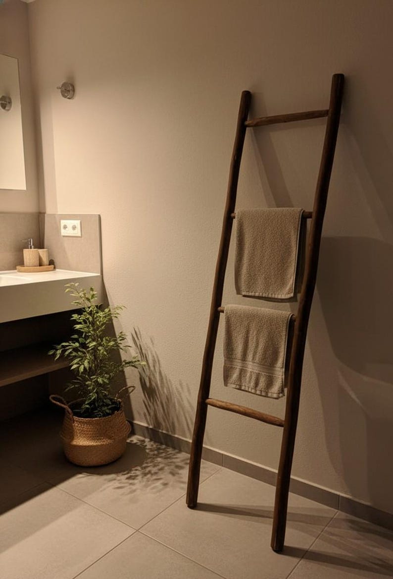 Échelle Décorative en Bois Brut